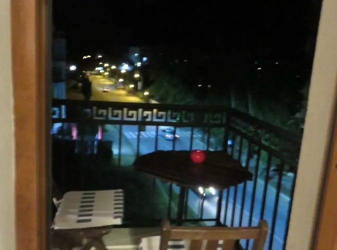 Nereya Palace Art Aprtament Marina Поморие