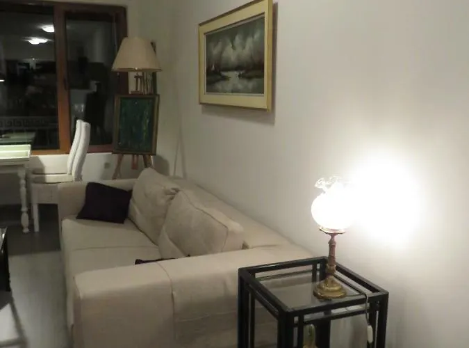 Nereya Palace Art Aprtament Marina Апартаменты