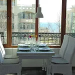 شقة Nereya Palace Art Aprtament Marina بوموري
