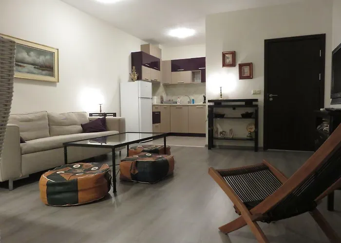 Nereya Palace Art Aprtament Marina Apartmán *